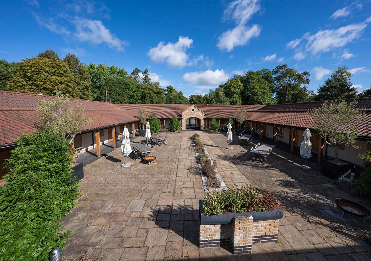 Hotel The Ridings At Theobalds Park Goff's Oak Exteriér fotografie