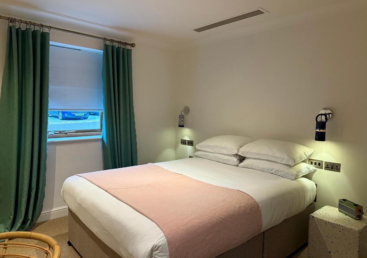Hotel The Ridings At Theobalds Park Goff's Oak Exteriér fotografie